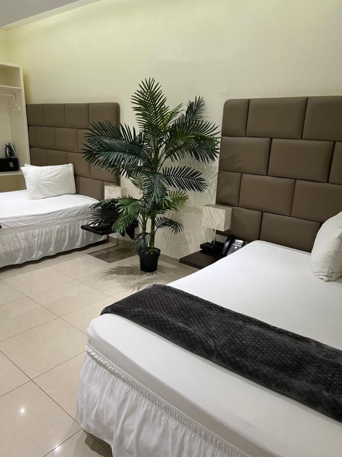 Starz Hotel Contant  Экстерьер фото
