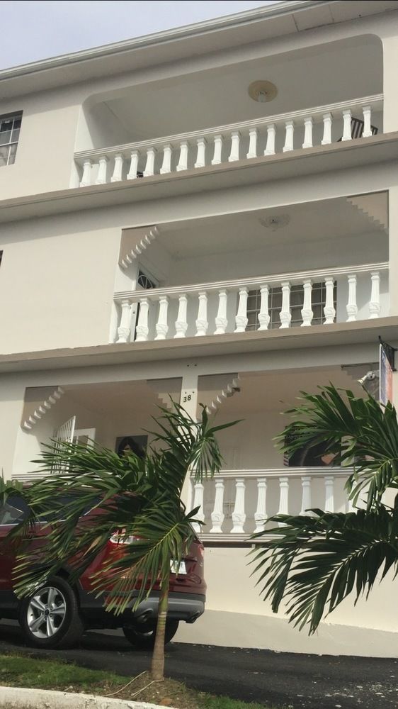 Starz Hotel Contant  Экстерьер фото
